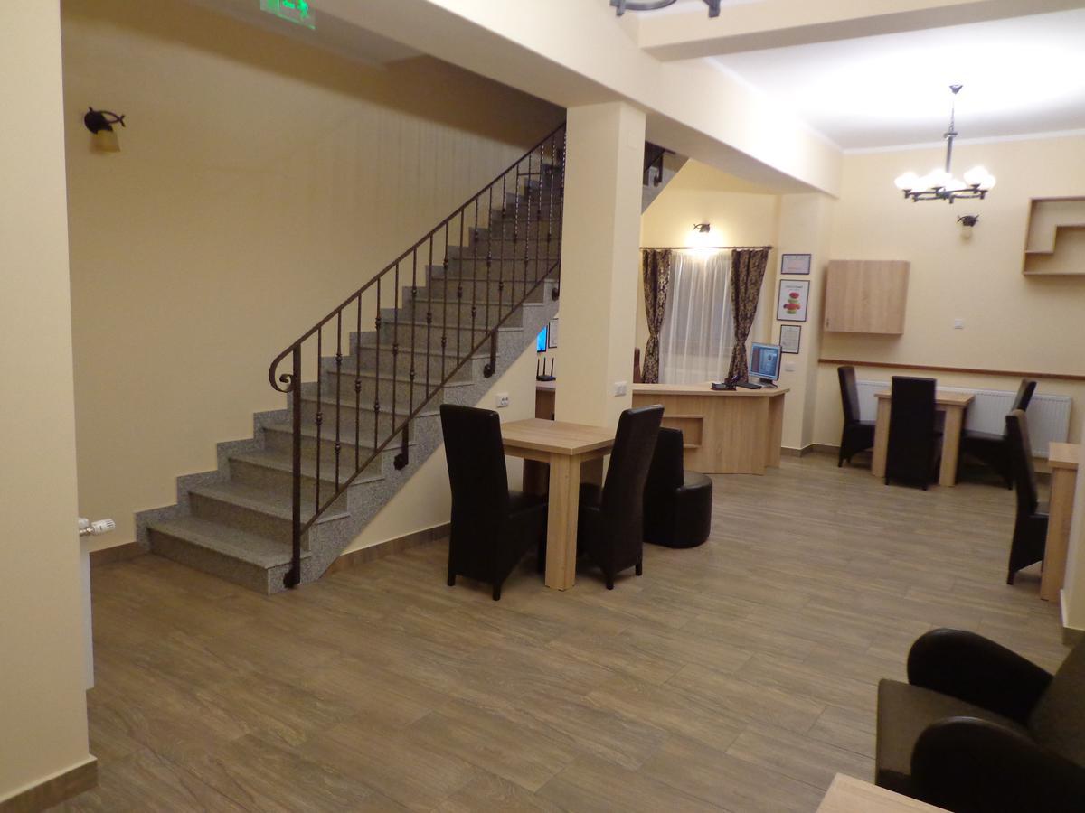 Casa Daomi Hotel Дева Екстериор снимка