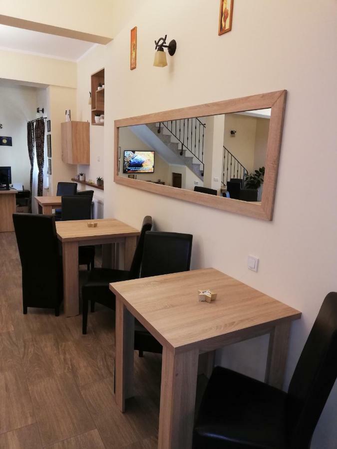 Casa Daomi Hotel Дева Екстериор снимка